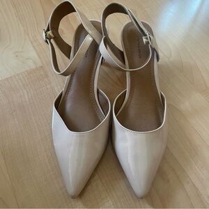 14th & Union Cream Pointed Toe Kitten Heels 7